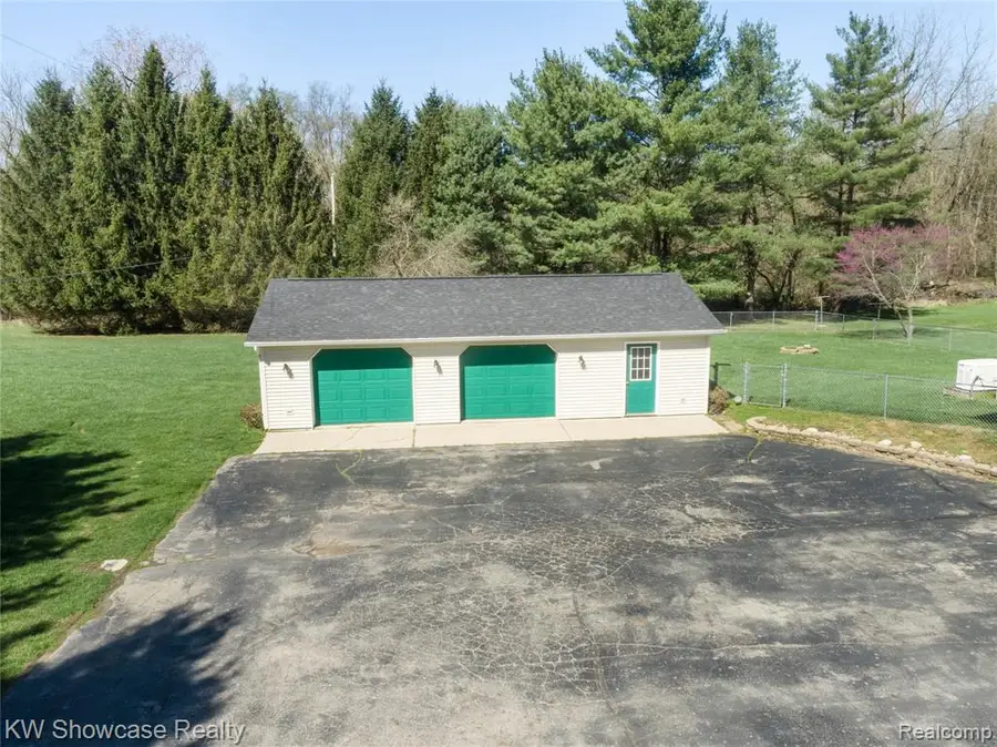 7362 Colby Lake, Laingsburg, MI 48848 - #3