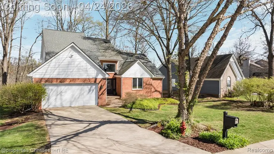 3160 W Ridge, Commerce Township, MI 48390 - #2