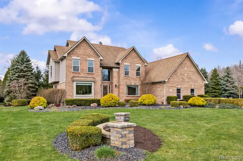 23152 Demick, Flat Rock, MI 48134 - #1