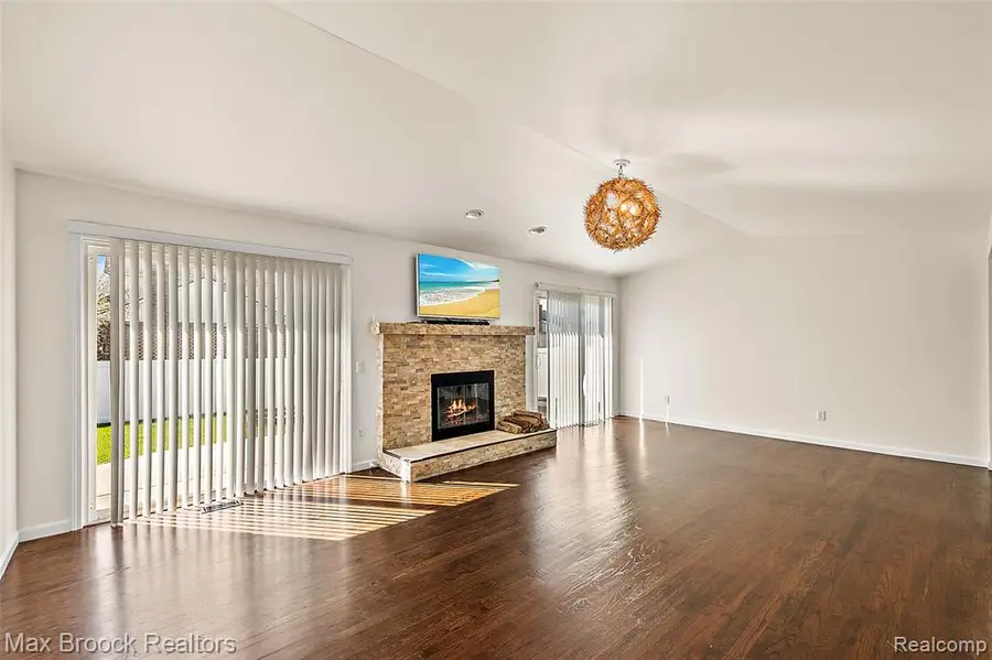 3148 Elphin, Sterling Heights, MI 48310 - #3