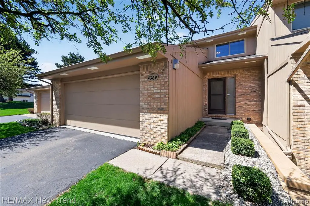 4369 Kimberly, Waterford, MI 48329 - #1