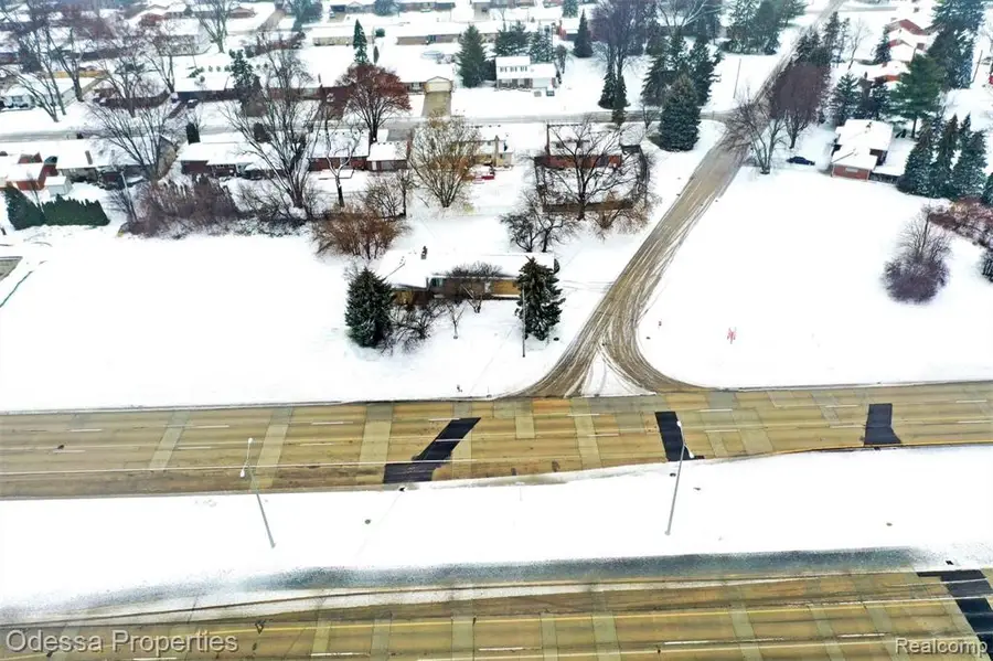 42431 Mound, Sterling Heights, MI 48314 - #2