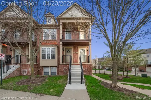 27949 Hopkins, Novi, MI 48377
