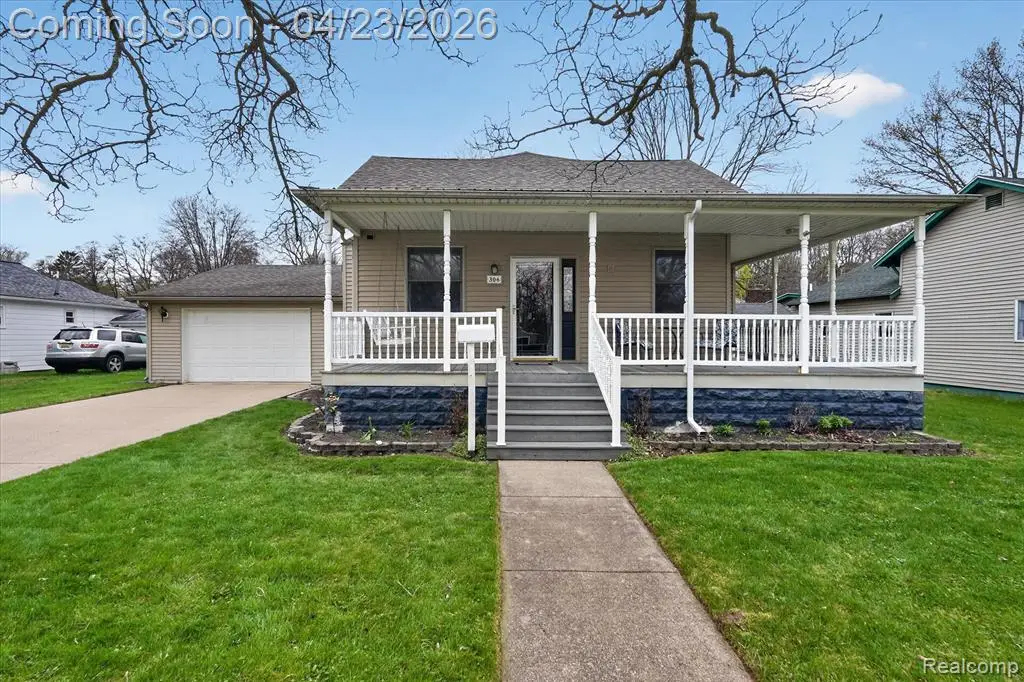 306 S Main, Vassar, MI 48768 - #1