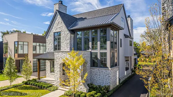 395 Greenwood, Birmingham, MI 48009