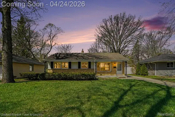 27691 Lexington, Southfield, MI 48076