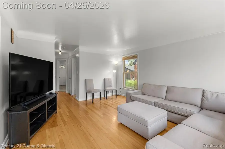 23102 Nona, Dearborn, MI 48124 - #3