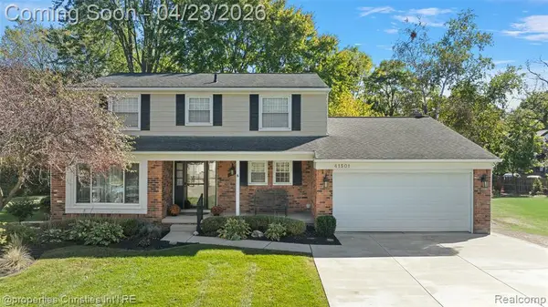 41501 Ladywood, Northville, MI 48168