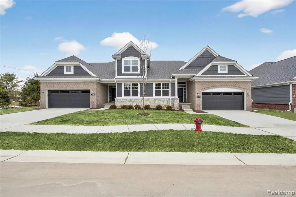 1496 Turner #1, Commerce Township, MI 48390 - #1