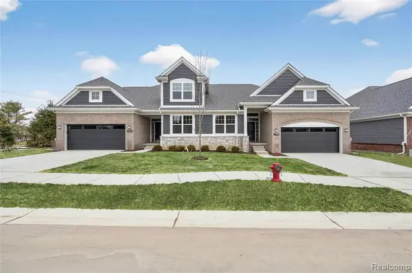 1496 Turner #1, Commerce Twp, MI 48390