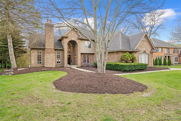 46611 Darwood, Plymouth, MI 48170