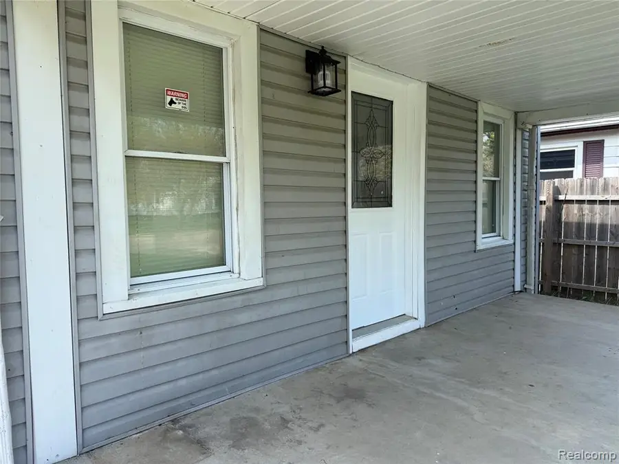 4910 Hughes, Lansing, MI 48910 - #3