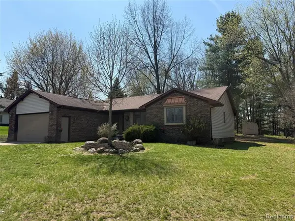 3828 Winding Pine, Metamora, MI 48455