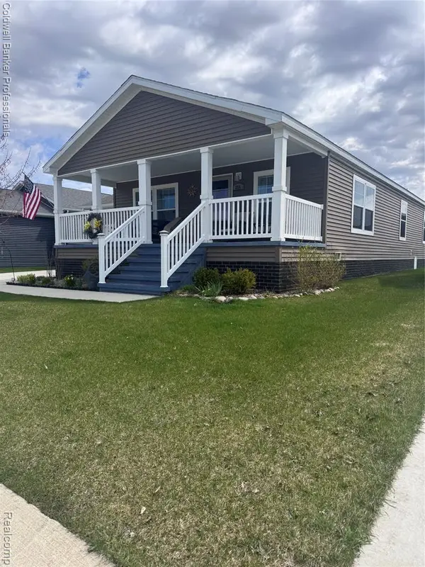 255 Bonita, Lapeer, MI 