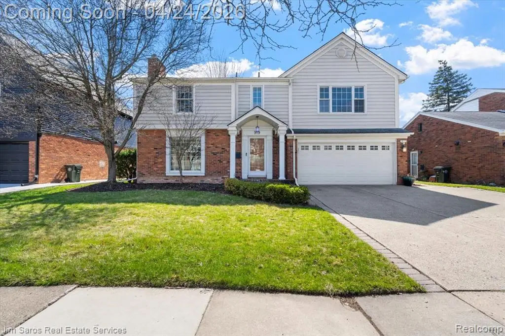 919 Cook, Grosse Pointe Woods, MI 48236 - #1