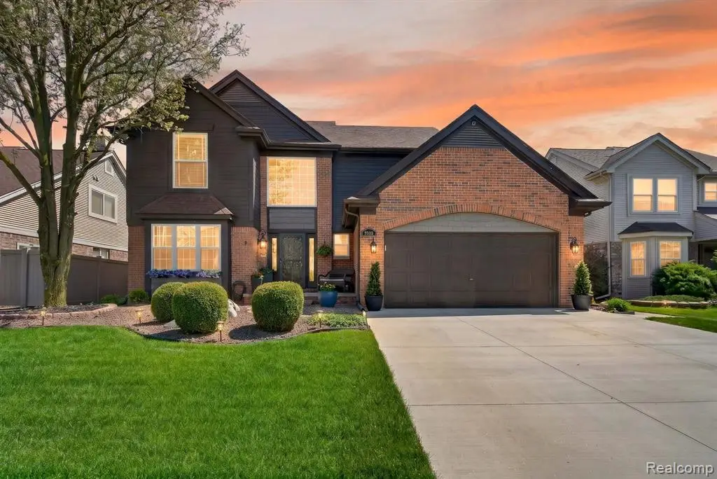 16853 Aspen, Southgate, MI 48195 - #1