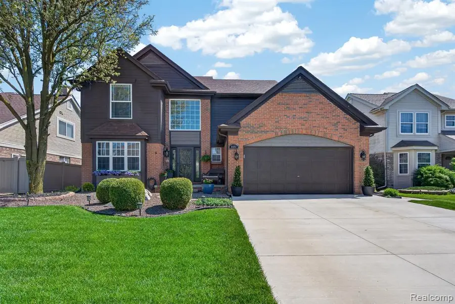 16853 Aspen, Southgate, MI 48195 - #2