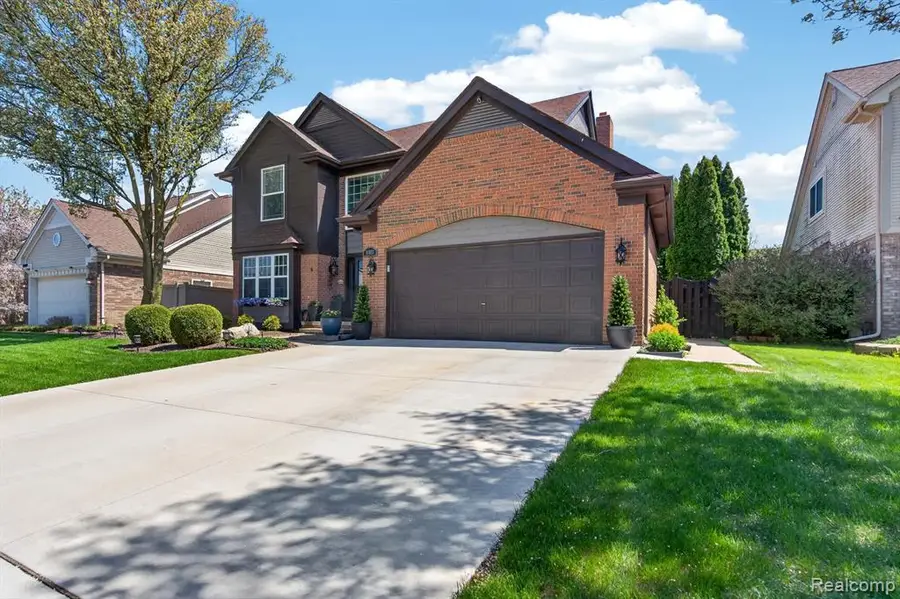 16853 Aspen, Southgate, MI 48195 - #3