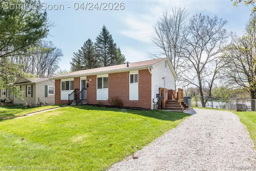 707 Glenwyth, Brighton, MI 48116 - #3