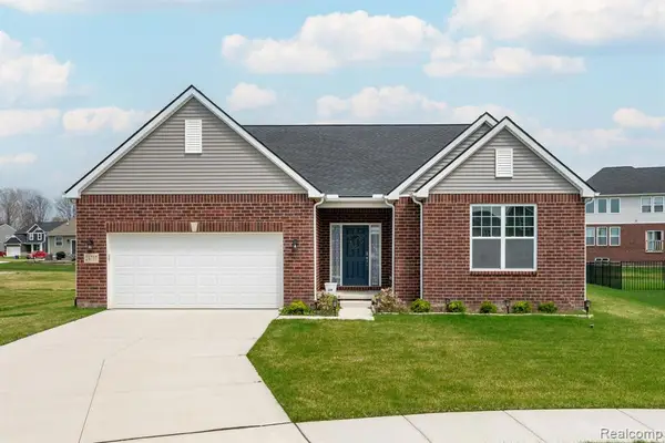 24737 Arbor, Macomb, MI 48042