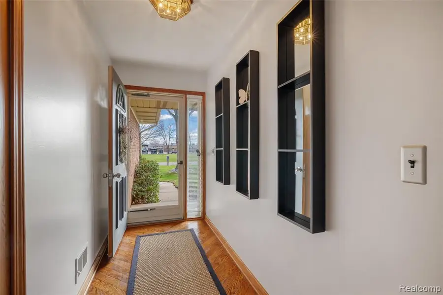 46405 Oaklawn, Macomb, MI 48042 - #3