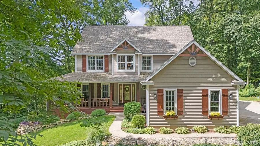 10568 Garr, Berrien Springs, MI 49103 - #2