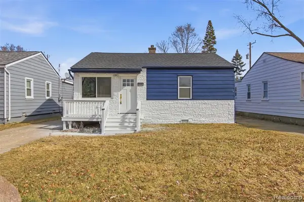 26066 Barrington, Madison Heights, MI 48071