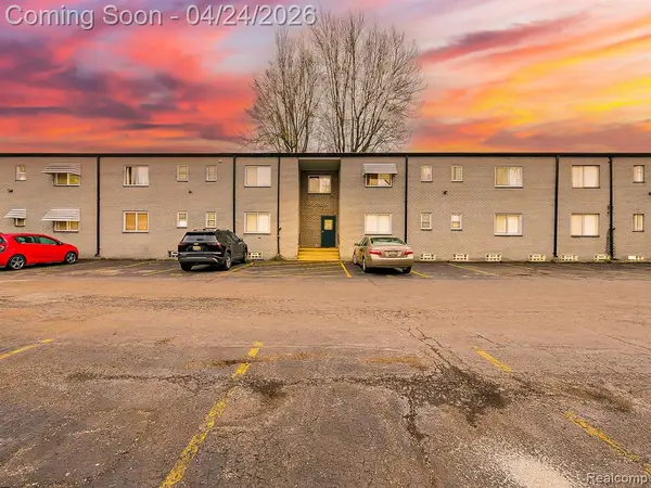 3433 Hillside, Royal Oak, MI 48073