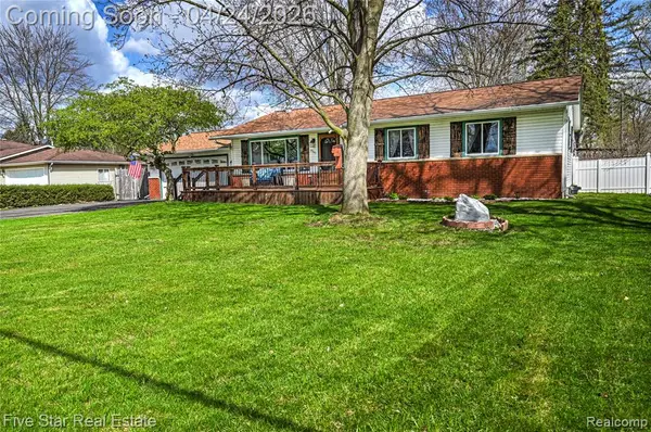 2995 Beaumont, Highland, MI 48356