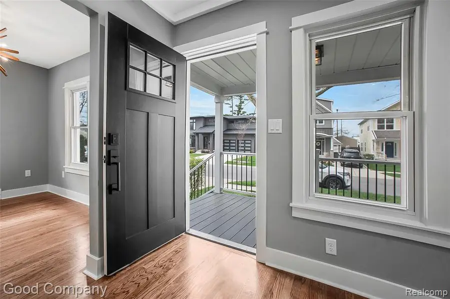 1368 Smith, Birmingham, MI 48009 - #2