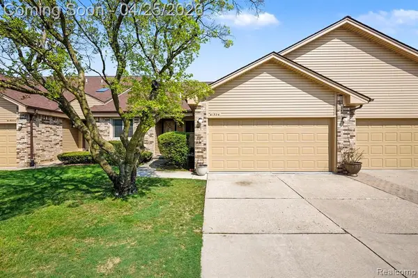 41326 Ambercrest, Sterling Heights, MI 48314