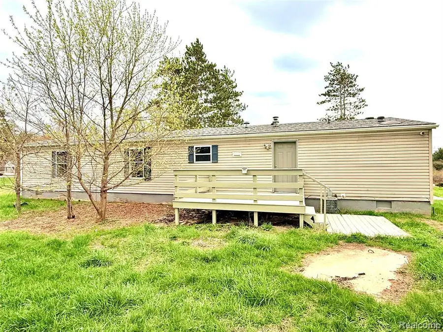 7033 E Mount Morris, Otisville, MI 48463 - #2