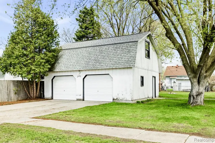 1517 Gordon, Port Huron, MI 48060 - #2