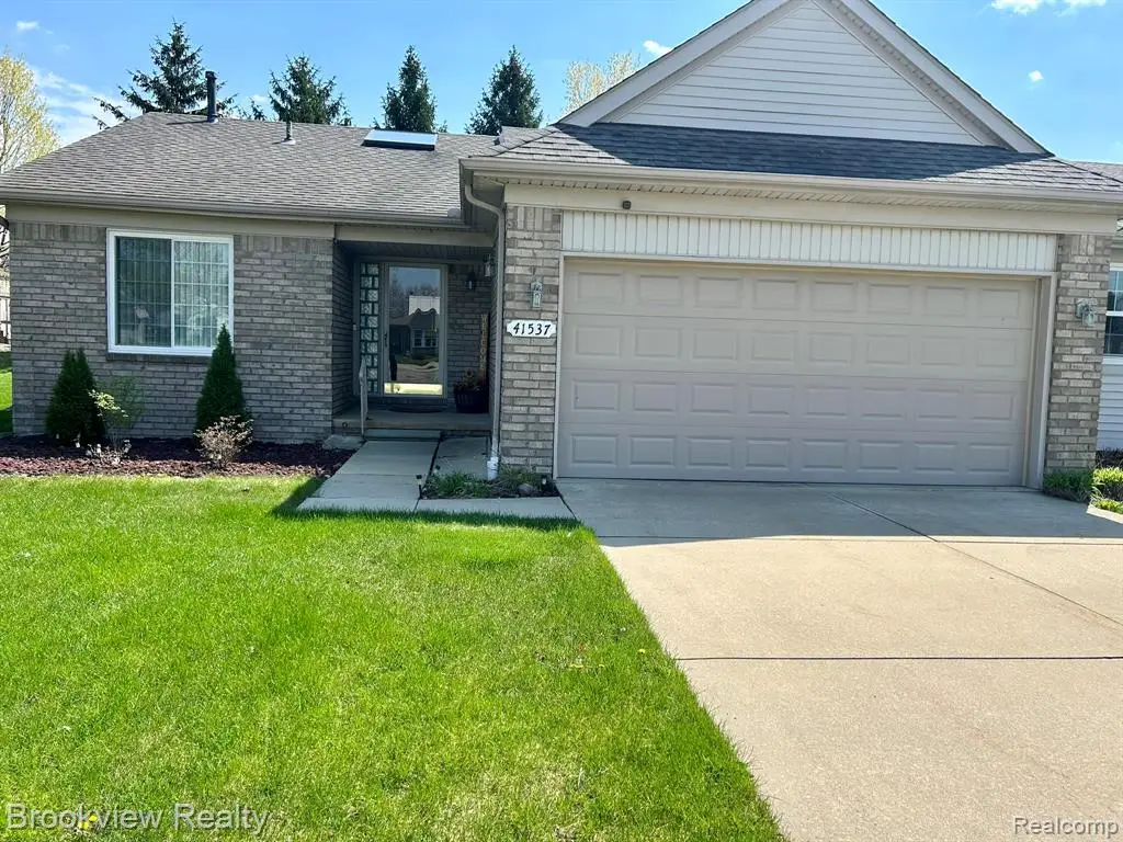 41537 Greenspire, Clinton Township, MI 48038 - #1