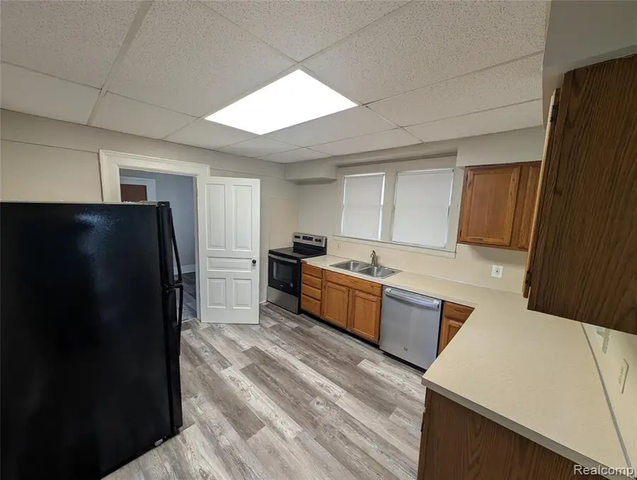 220 W Park, Lapeer, MI 48446 - #2