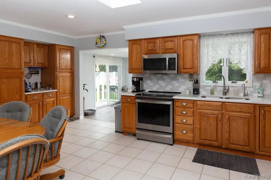 9026 Woodside, Northville, MI 48167 - #3