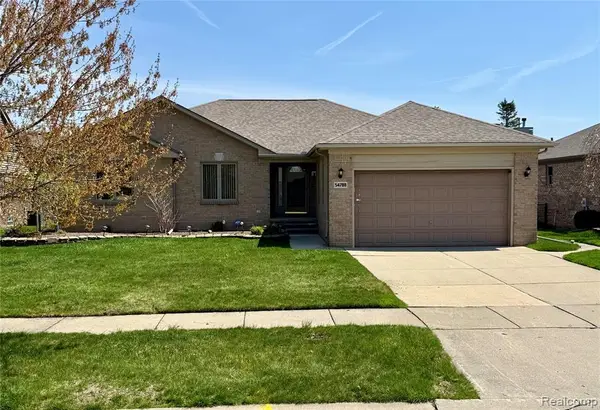 54788 Mahogany, Macomb, MI 48042