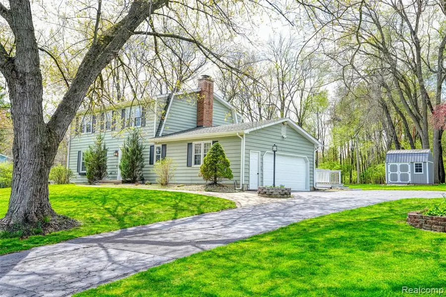 5390 Squires Manor, Jackson, MI 49201 - #2