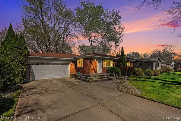 33711 Schneider, Chesterfield, MI 48047