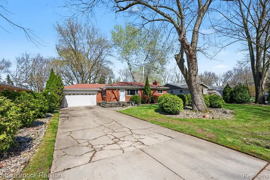 33711 Schneider, Chesterfield, MI 48047 - #2