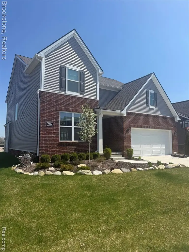 2344 Provencal, Commerce Township, MI 48382 - #2