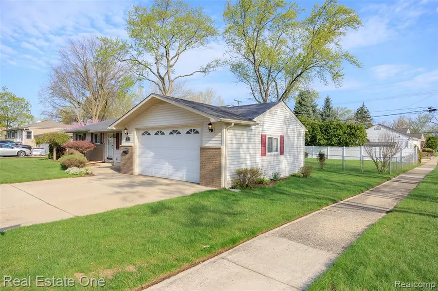 28612 Donnelly, Garden City, MI 48135 - #2