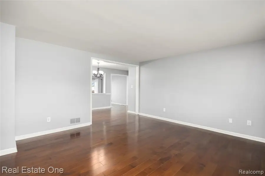 28612 Donnelly, Garden City, MI 48135 - #3