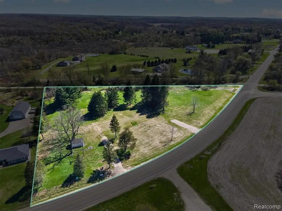 VL 2.86 Acres W M-36, Pinckney, MI 48169 - #3