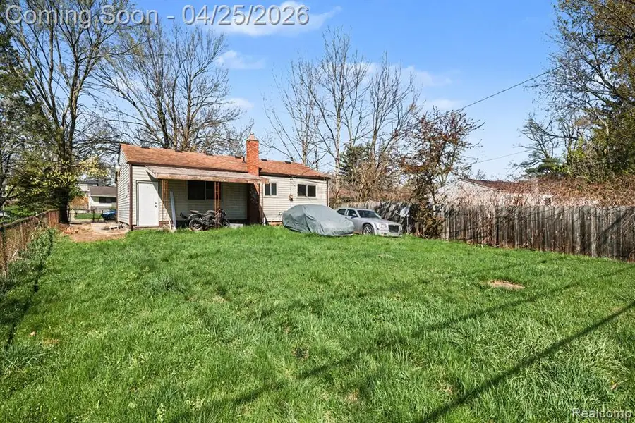 634 Kenilworth, Pontiac, MI 48340 - #2
