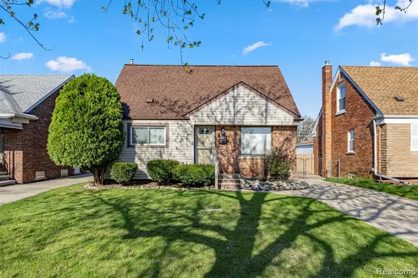 9896 Park, Allen Park, MI 48101