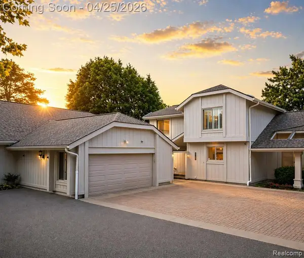 1795 Golf Ridge, Bloomfield Hills, MI 48302