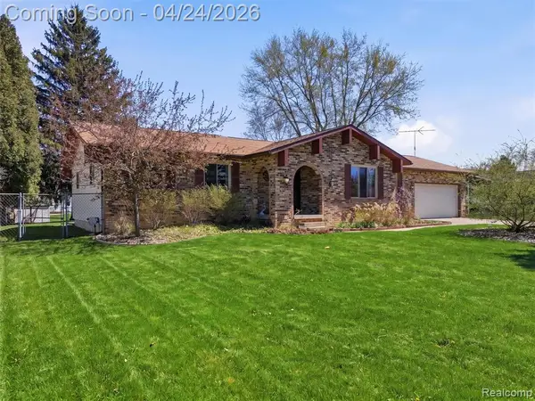 2206 Oak Shade, Davison, MI 48423