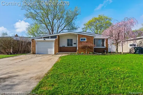 22518 Sunnyside, Saint Clair Shores, MI 48080