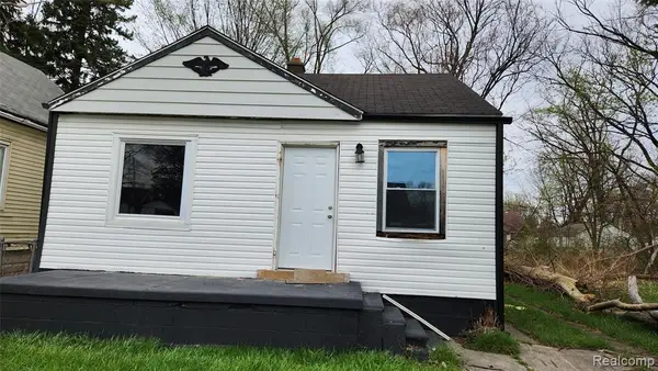 11741 Whithorn, Detroit, MI 48205